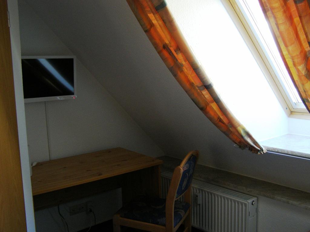 Hotel Alt Vinnhorst 2*